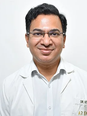 Dr Hitesh Garg